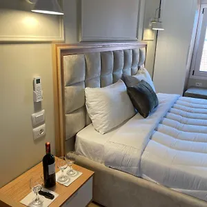 https://vila-rias.albaniahotels.org