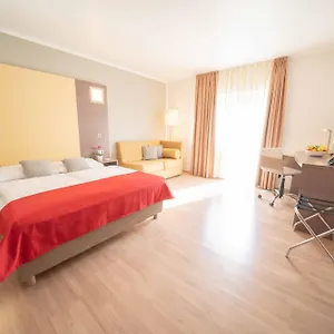 Orangerie 4* Wien