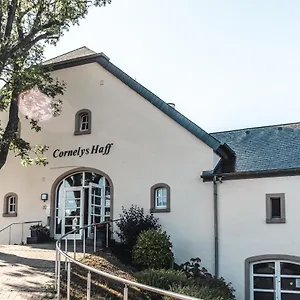 Cornelyshaff Hotel