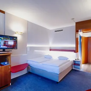Vienna Sporthotel 4* Wien